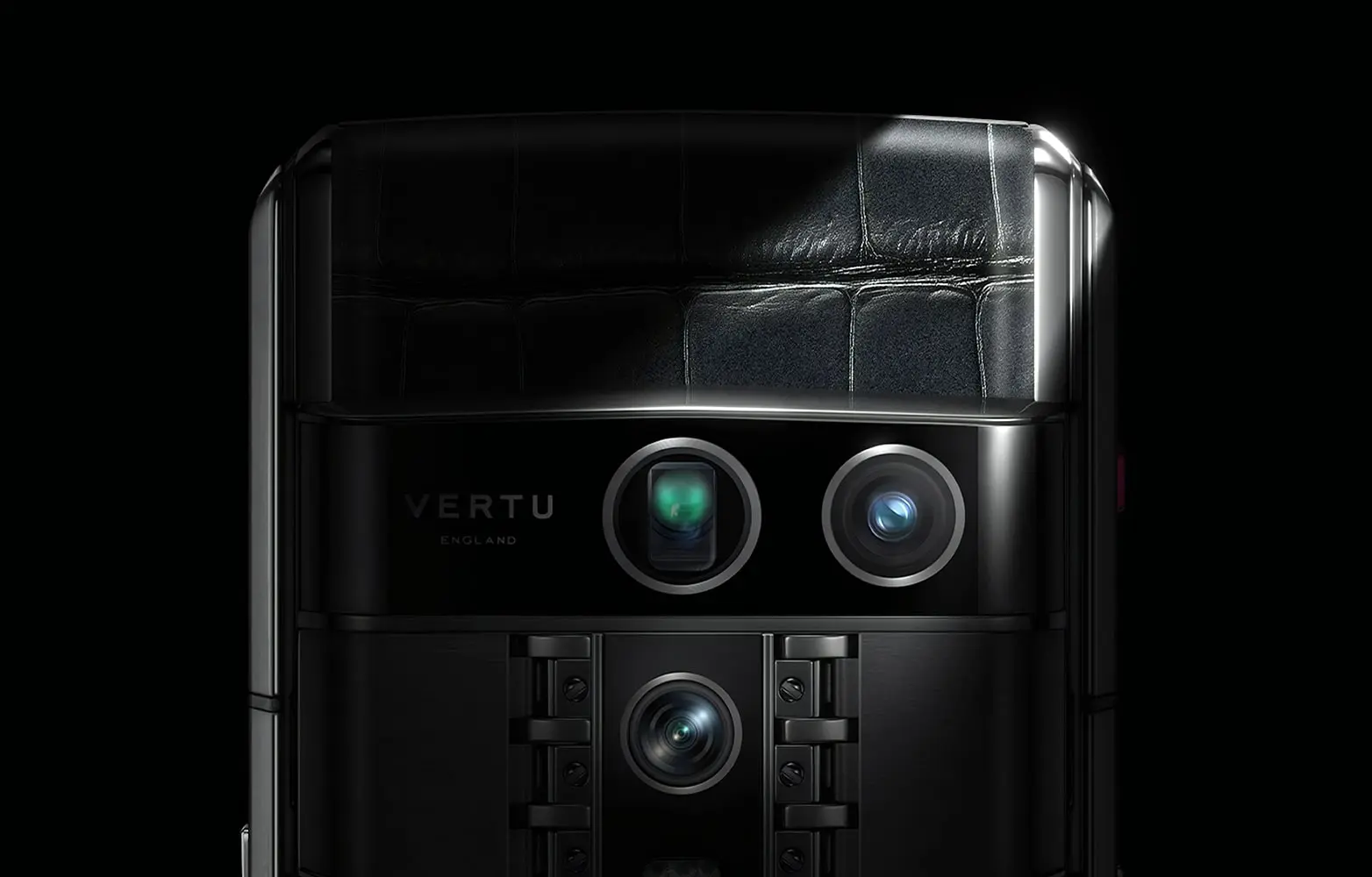 Vertu Agent Q — Поэзия света в ее высшем проявлении!