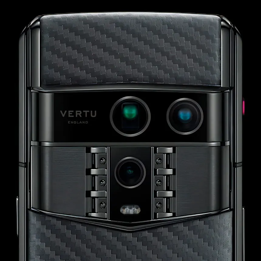 VERTU AGENT Q BLACK CARBON PATTERN & BLACK PLATE - ЦЕНА, ОПИСАНИЕ, ФОТО - 4