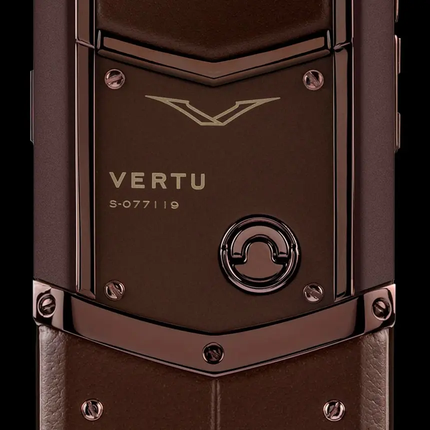 VERTU SIGNATURE S DESIGN PURE CHOCOLATE - ЦЕНА, ОПИСАНИЕ, ФОТО - 3