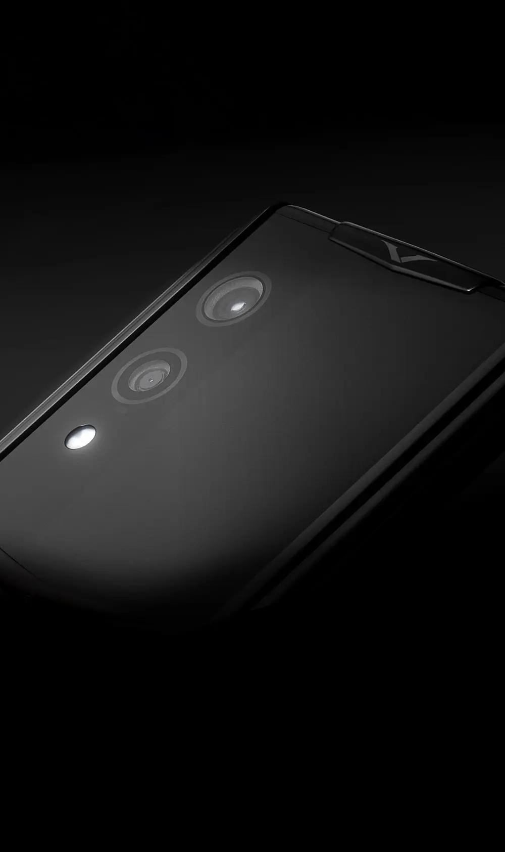 Vertu Quantum Flip — Широта взглядов.