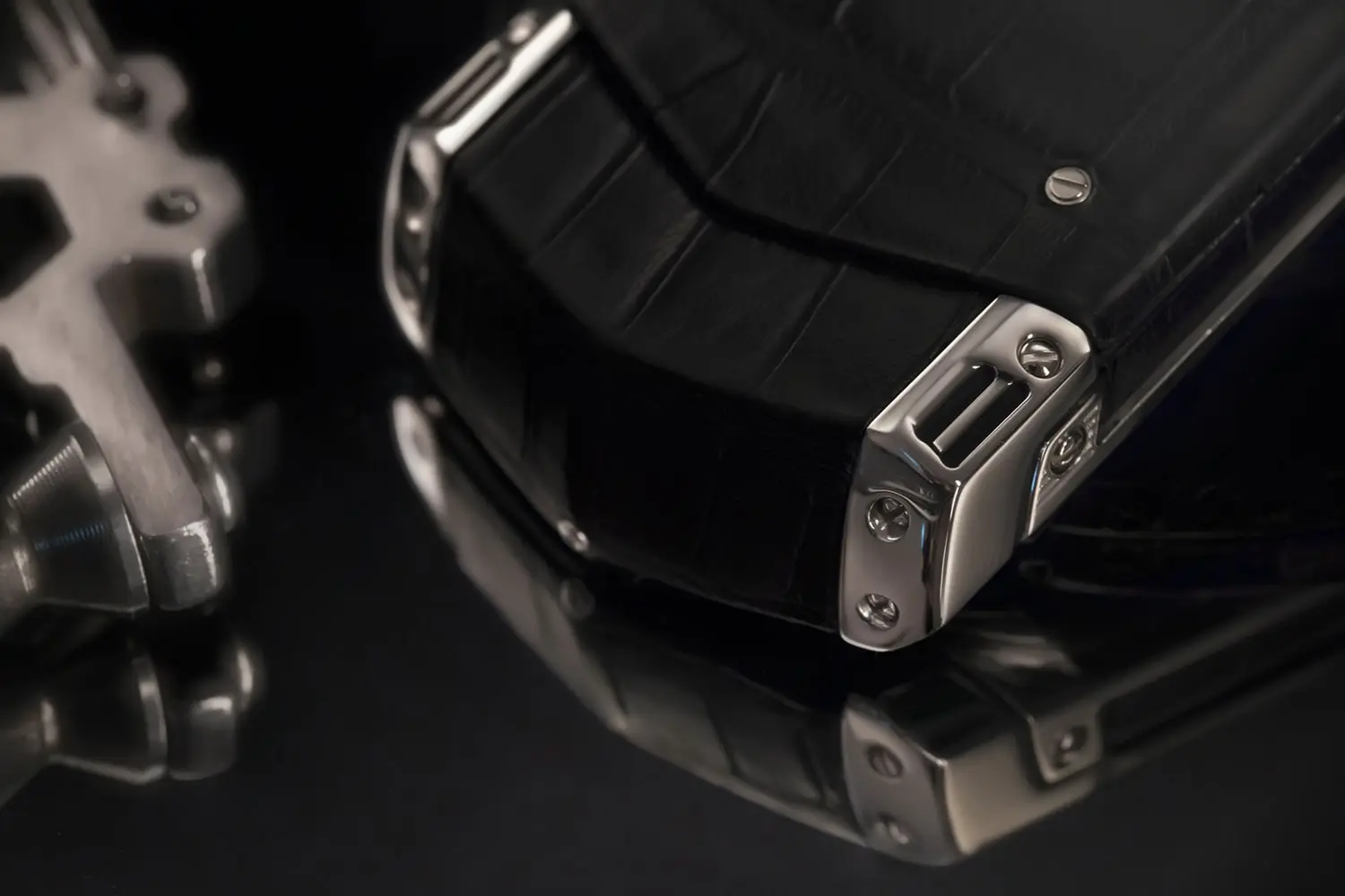 Vertu Signature S Design — Голос, рожденный искусством.